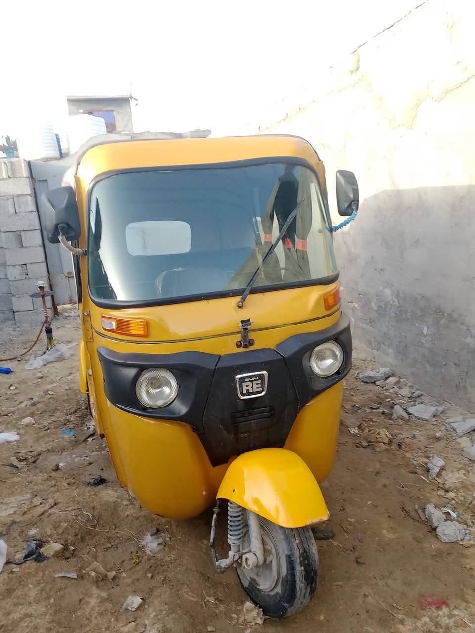 سلام عليكم تكتك للبيع موديل 16وراق كامله نقص المكتبه تكفلك الترقيم مكاني نهروان ***********
