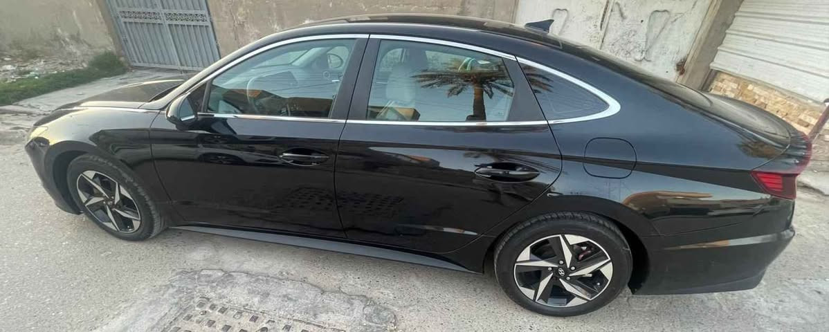 سوناته ٢٢ مواصفات SE
السعر 155 ورقه 
وارد امريكي بدون ارباك 
صور الحادث بالمنشور 
تبديل بنيد وتصليح خشم الجاملغ
مكينه وكير وشواشصي مكفولات 
السياره كامله بدون اي نقص 
محرك ٢٥٠٠ المرغوب
قياده ذاتيه 
تحديد مسار 
مثبت سرعه
رادار امامي 
شاشه وكامره خلفيه 
رقم أربيل تحويل مباشرة
السعر 155 ورقه 
بغداد الكرخ تقاطع درويش
*********** الاتصال على الرقم او الواتس اب فقط غير متواجد على الفيس 
ملاحظة مكلف باالنشر مكلف باالنشر بغداد, العراق
