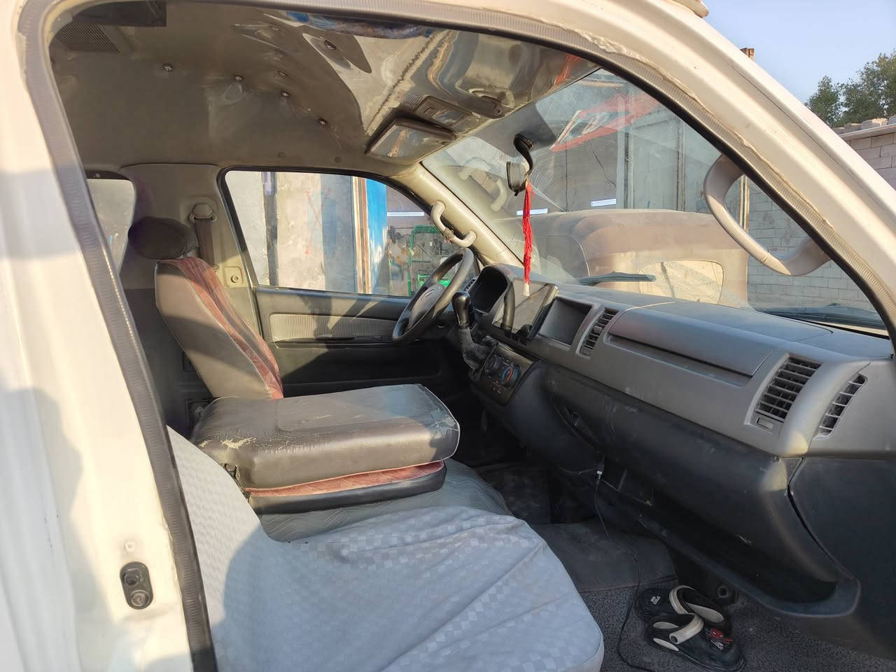 السلام عليكم جنبي 2014 سياره كيم مكينه كفاله بيهه دواير معمرات بل صفحه طويله وره باب سايق صبغ سنويه نقص تبريد28 مصفره سعر 120وبيها مجال *********** مكان ميسان
