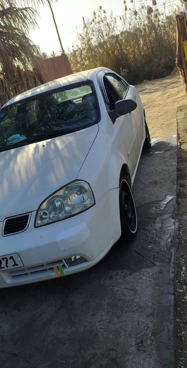 السلام عليكم اوبترا للبيع 2004كير عادي الشركه العامه رقمها بغداد انكليزي باسمي مصبوغة حزام جماليه بدون ضربه تبريد تدفئه شغال مكينه وكير خير من الله السعر 53وبيها مجال رقمي ***********مامتواجد ع الفيس أتصل وبيك خير ودلل. مكاني حله نادر
