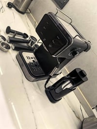 مكينة قهوة • نظيفة • استعمال قليل