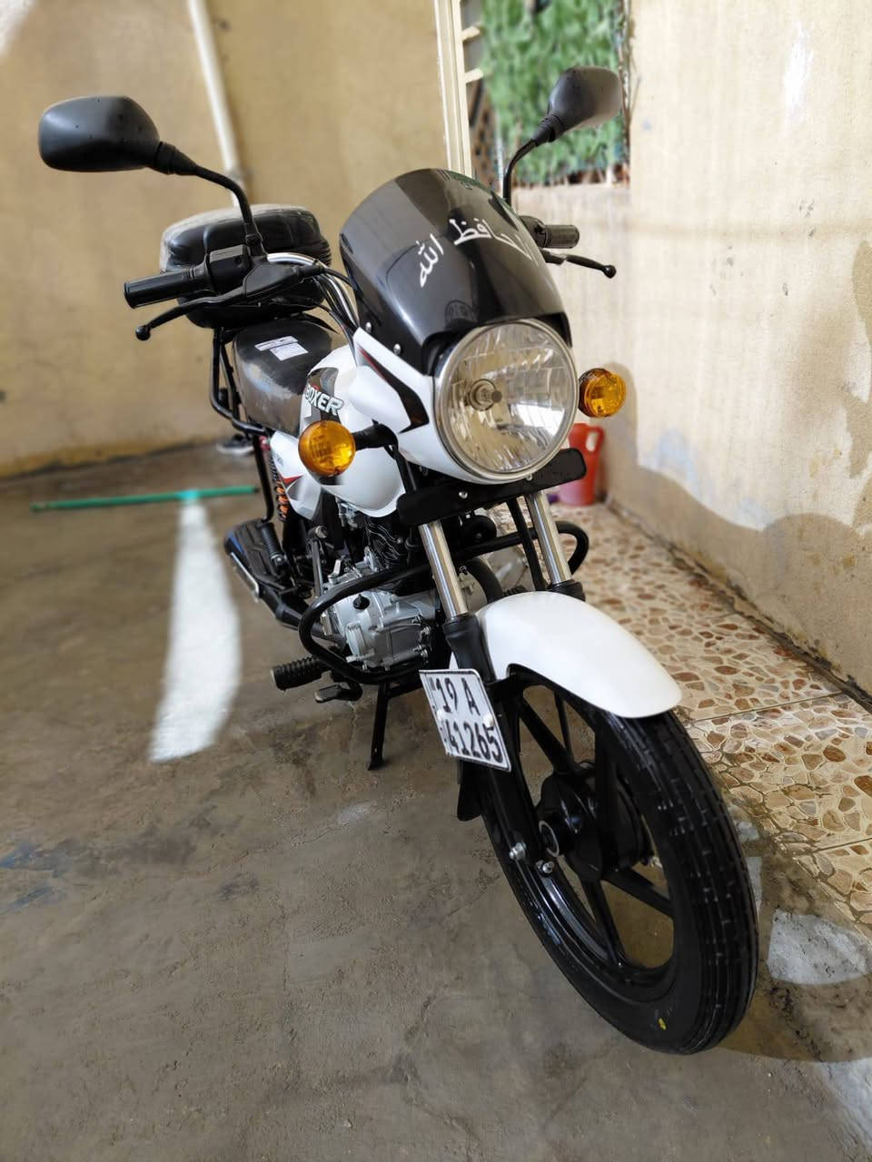 السلام عليكم دراجه بوكسر للبيع كفاله عامه مال جناي تجي وتشوف بعينك رقم وسنويه مداور ثاني يوم سعر موديل24 2800وبيه مجال للشراي مكاني كربلاء المقدسة الحر للستفسار رقم***********
