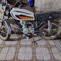 دراجه ايراني 4 كير ابيع كوم حديد 200 وبيها مجال 07838403825 بغداد الزع...