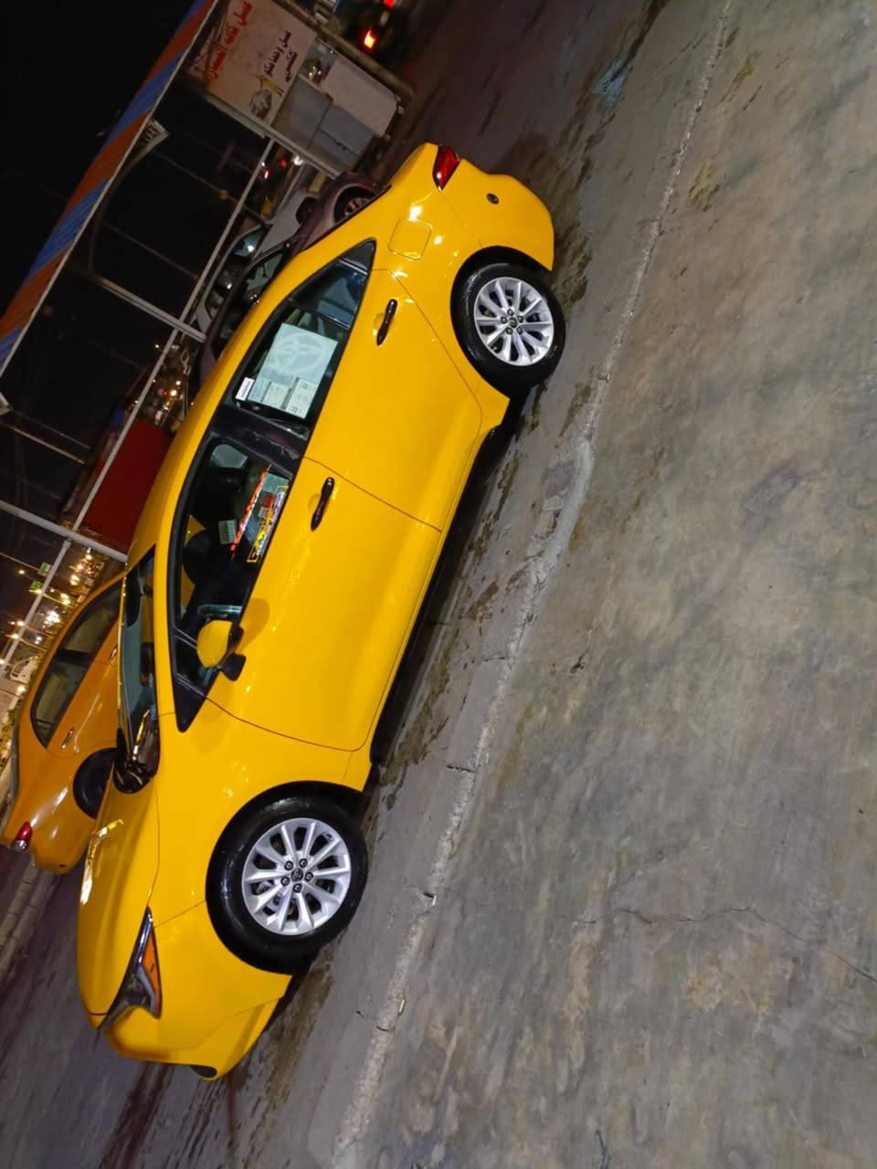 سلام عليكم كورلا ٢٠٢٠ كير محرك شرط ضرار بونيد شويه برأس شاصي شي قليل رقم سنويه جديد غاز وبانزين سعرها ١٥٨ وبي مجال الطيبين وهذا رقمي ***********
