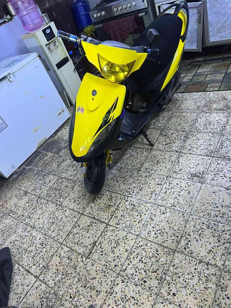 دراجه ماكس للبيع نضيفه %١٠٠كلشي بيها يشتغل وبيها مجال السعر ٦٠٠ /***********
