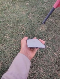 آيفون ١١ برو ماكس • ٢٥٦ • بطارية ٧٧٪