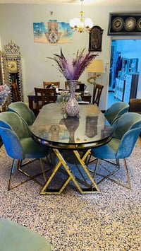 ميز طعام 370 شبه جديد تواصل 07706406504