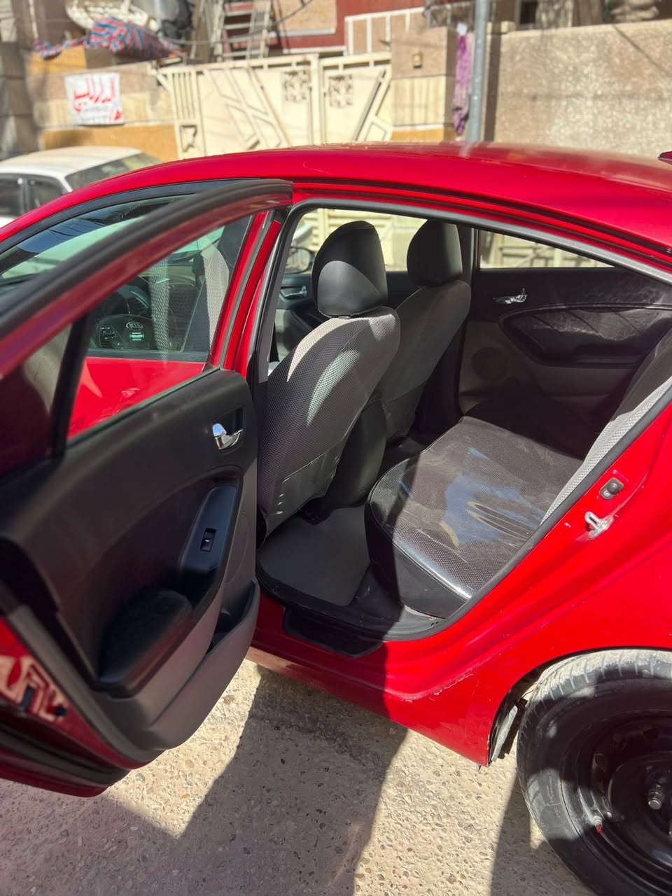 � للبيع كيا فورتي موديل 2015

سيارة نظيفة واستخدام شخصي
🔧 محرك 1.8 قوي واقتصادي
⚙️ قير أوتوماتيك
🎛️ تحكمات ستيرن
🛑 مانع انزلاق
❄️ المكيف شغال تبريد ممتاز
📊 الممشى:86 ألف مايل
🛠️ مكينة وشاصي بحالة زينة
📄 أوراقها نظامية

📍 الموقع: الامين الثانيه
💰 السعر: _____106_ (قابل للتفاوض البسيط)
📞 اتصال / واتساب: ***********
