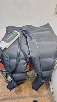 جهاز تدليك ساقين • هوائي • جديد