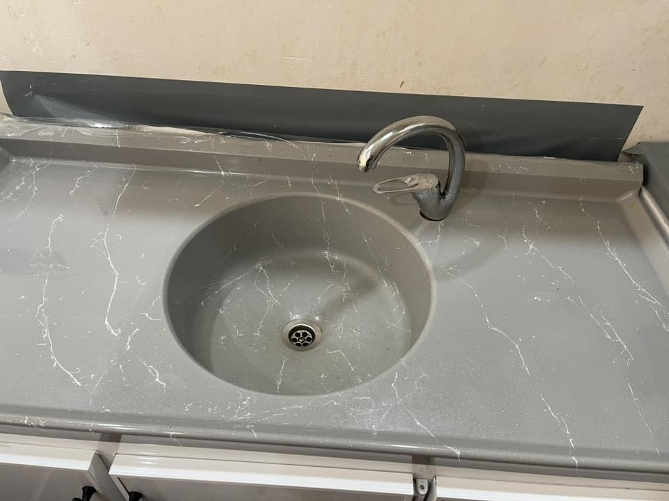 سنگ و خەسالەی قاپ شتن بۆ فرۆشتن
سلێمانی 
***********
