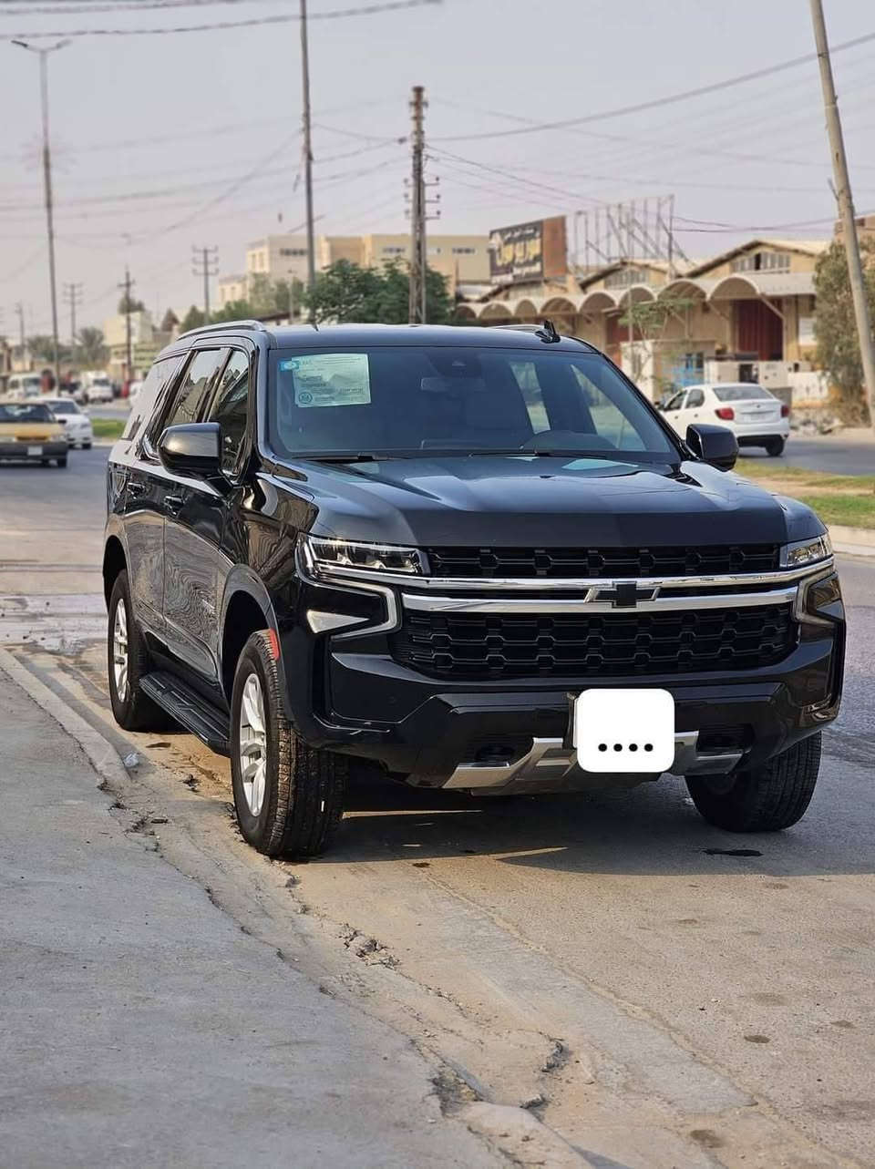 السلام عليكم 
تاهو موديل 2023
للبيع اومراوس 
سياره خليجي وكاله المنصور 
بدون حادث سونار موجود جديد
رقم بغداد اسمي
فئه LS
وباقي مواصفات تاهو معروفه 
للاستفسار
***********
