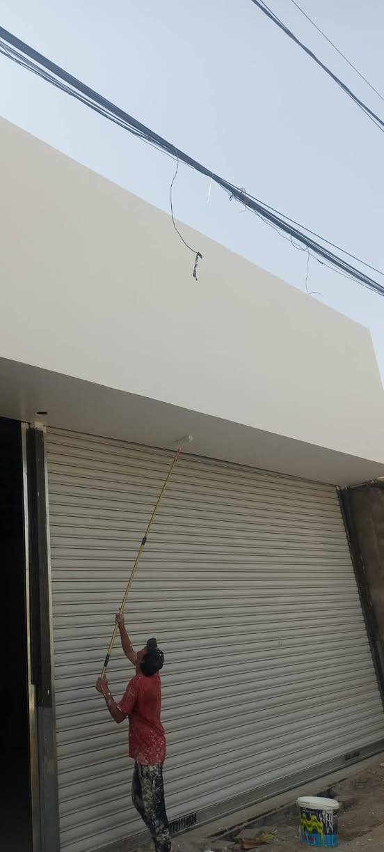 مستعدين لي العمل وتجهيز الشركات ومنازل لي الترميم وصبغ درجه وله لي الاستفسار  الاتصال على رقم واتساب (***********/او على خاص
