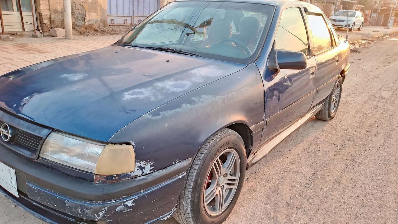 السلام عليكم
اوبل فكترا موديل 1991 
رقم بغداد تحويل مباشر 
محرك 18 كير عادي 
السعر 35 وبي مجال 
العنوان بابل المسيب 
***********
