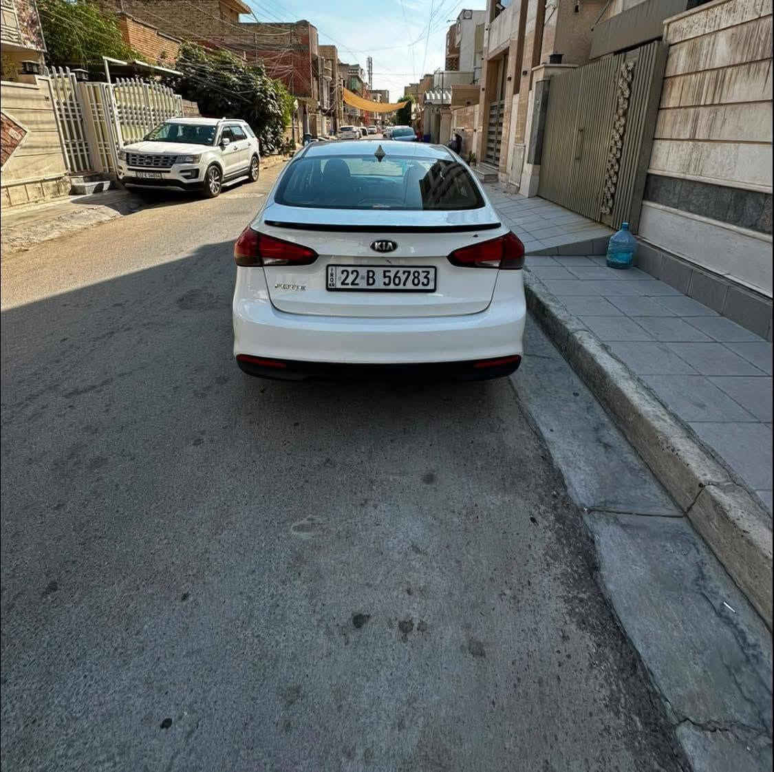 السعر 120 ورقة
فورتي 2018 محرك 2000 دوش كير AT السياره ماشيه 60 الف ميل هزه جديده سنوية جديده شرط التحويل كير محرك  مكفول  من الفتح كهربائيات بلاديه سيارة جاهزة 
رقمي *********** اتصال فقط غير متواجد على الفيسبوك
