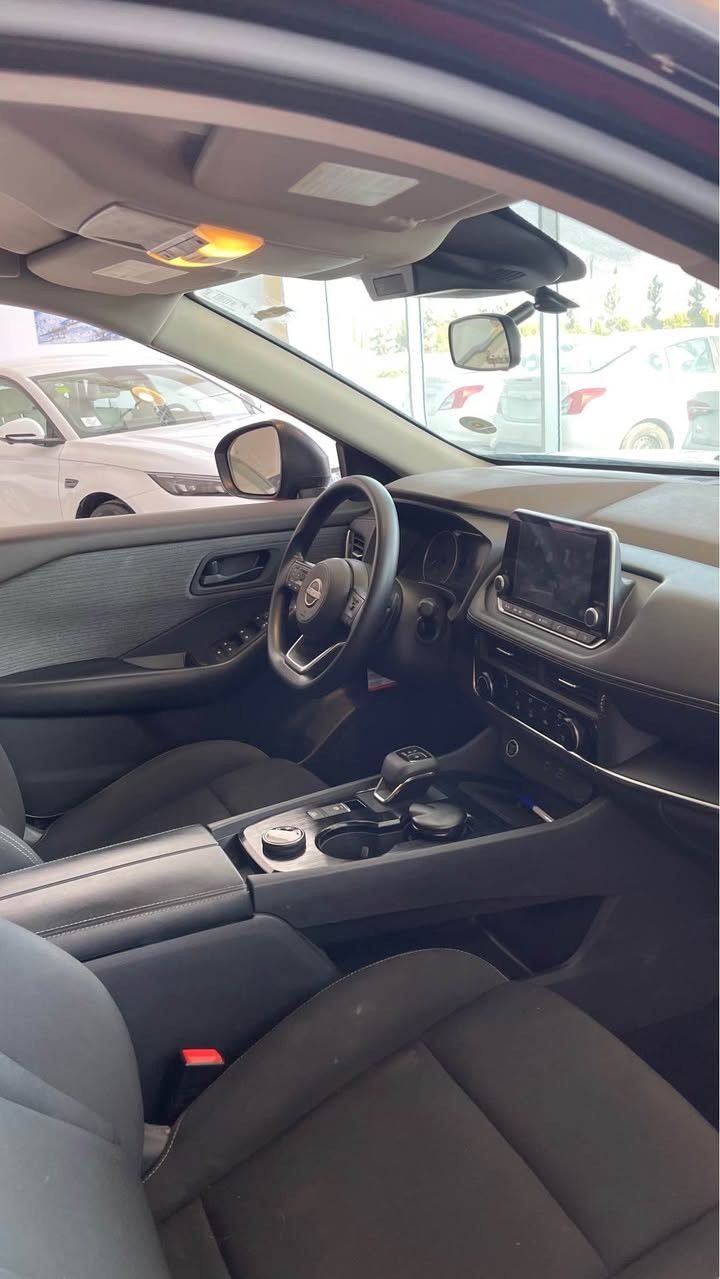 نيسان روك 2023 كلين تايتل 
لون سيارة : اسود 
مواصفات السيارة: بصمة تشغيل - ويلكب قياس 17 - رادار - شاشة - حاسات خلفي - كامرة - تحكم ستيرن - تبريد خلفي - بريك بصمة - اوتو هولد 

ممشى السيارة 48000km
للتواصل معنا مع قسم المبيعات :
***********
سعر : ١٦٠ وەرەقە السليمانية, العراق
