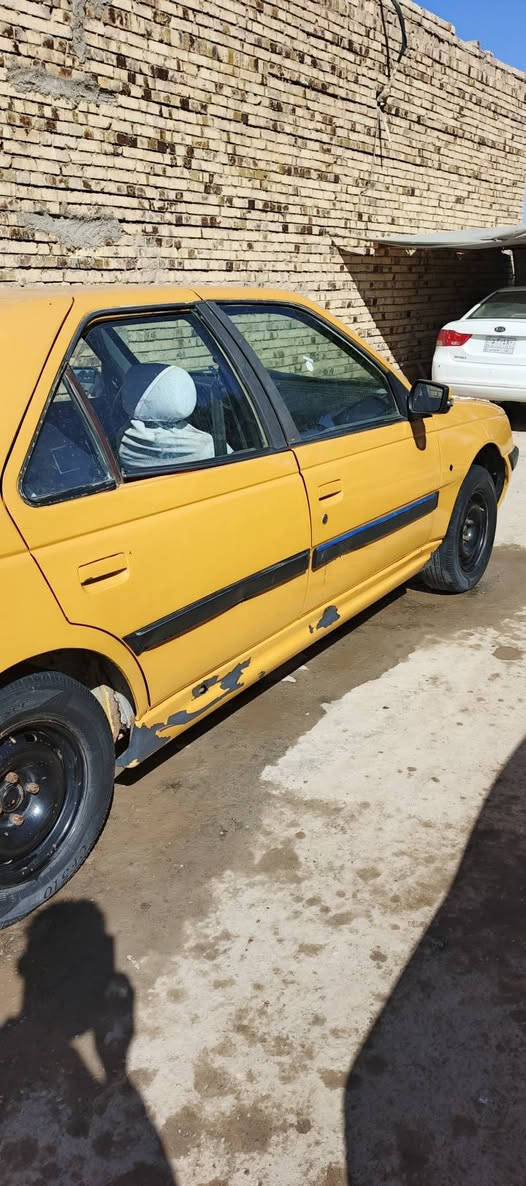 بيجو بارص 2015  كير مكينه مكفولات السعر 30  وبيه مجال قليل ***********
