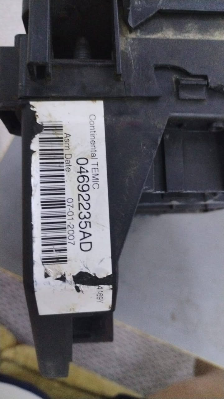 سلام عليكم ورحمة الله وصول كميه من أدوات صدر نواعم اذاين محرك يدات أبواب داخليه وشريط ستيرن اذاين محرك فلنجات دسكات جيب لبرتي 2008_2012 و دوج نترو 2007
ويوجد لدينا خدمة توصيل الجميع محافظات العراق ***********
