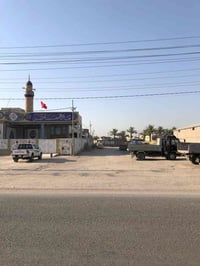 قطعتين للبيع  الموقع محيزم السابعه  شارع حسينيه ام البنين  يبعدن عن ال...