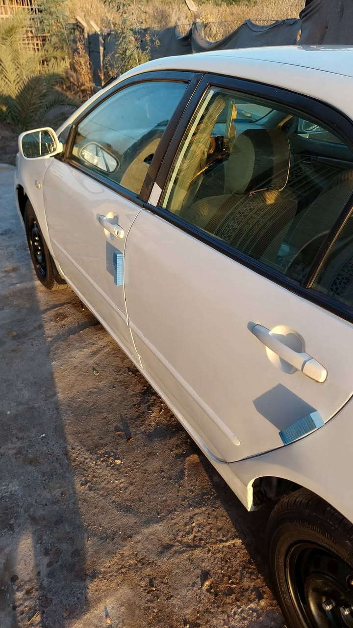 كورلا بيكاتشو موديل 2005  وارد خليجي
  مصبوغه عام جارده بدون تبديل اي شي 
محرك يبخر 
حداديه جديده 
تخم تاير جديد 
السنويه منتهيه لغاية 6\3\2026
السعر 75  وبيه مجال 
للتواصل ***********
