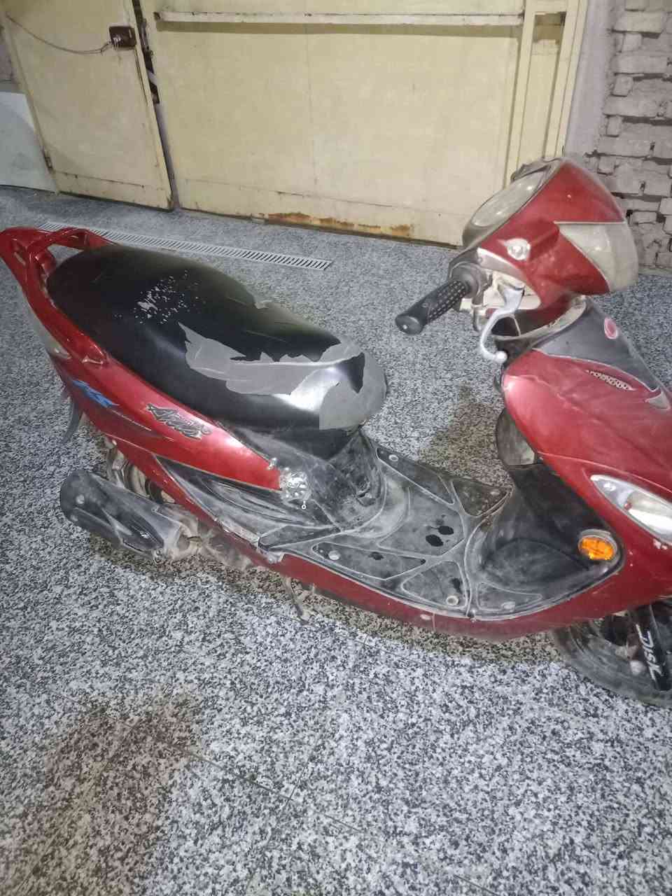 السلام عليكم شباب دراجة جي فور للبيع العنوان الناصرية _مدينة الصدر الرقم السعر خاص او واتساب***********
