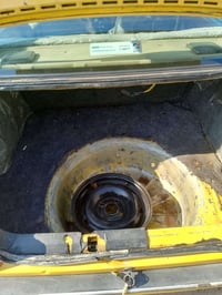 بيجو لميس سياره  بيها طخه بل جاملغ الامامي رقم نكليزي منتضر بس الاستلا...