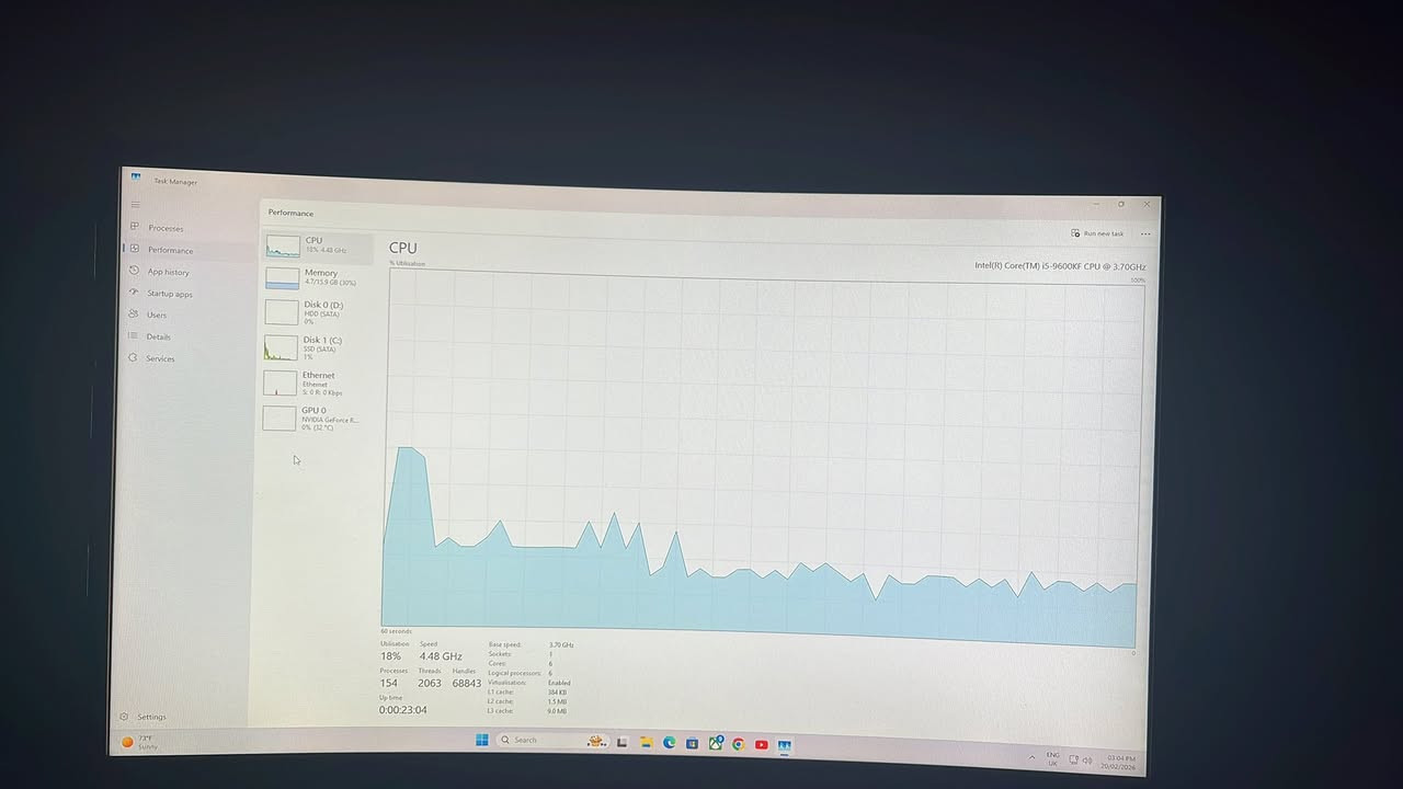 تجميعة كاملة للبيع 🖥️
🖥️ مواصفات الجهاز:

 • 🧠 المعالج:

 • 🎮 كرت الشاشة: 2060 MSI

 • 💾 الرام: 16GB 3200MHz 

 • 💽 التخزين:
  🔹 SSD 1000
 
• 🔌 الباور سبلاي: 600w 

 
• 🖥️ النظام: Windows 11 Pro 

🛠️  نظيف جداً من الداخل والخارج – بدون أي مشاكل

🎯 يشغل ألعاب مثل:
 • GTA V• ✅
 • Warzone ✅
 • Valorant / PUBG ✅
 • التصميم والمونتاج 

  وياها شاشة من سمامسونك 💻

💰 السعر المطلوب:675 دينار عراقي وبيه مجال

📍 الموقع: [بابل  ]

📞 للتواصل: ***********
