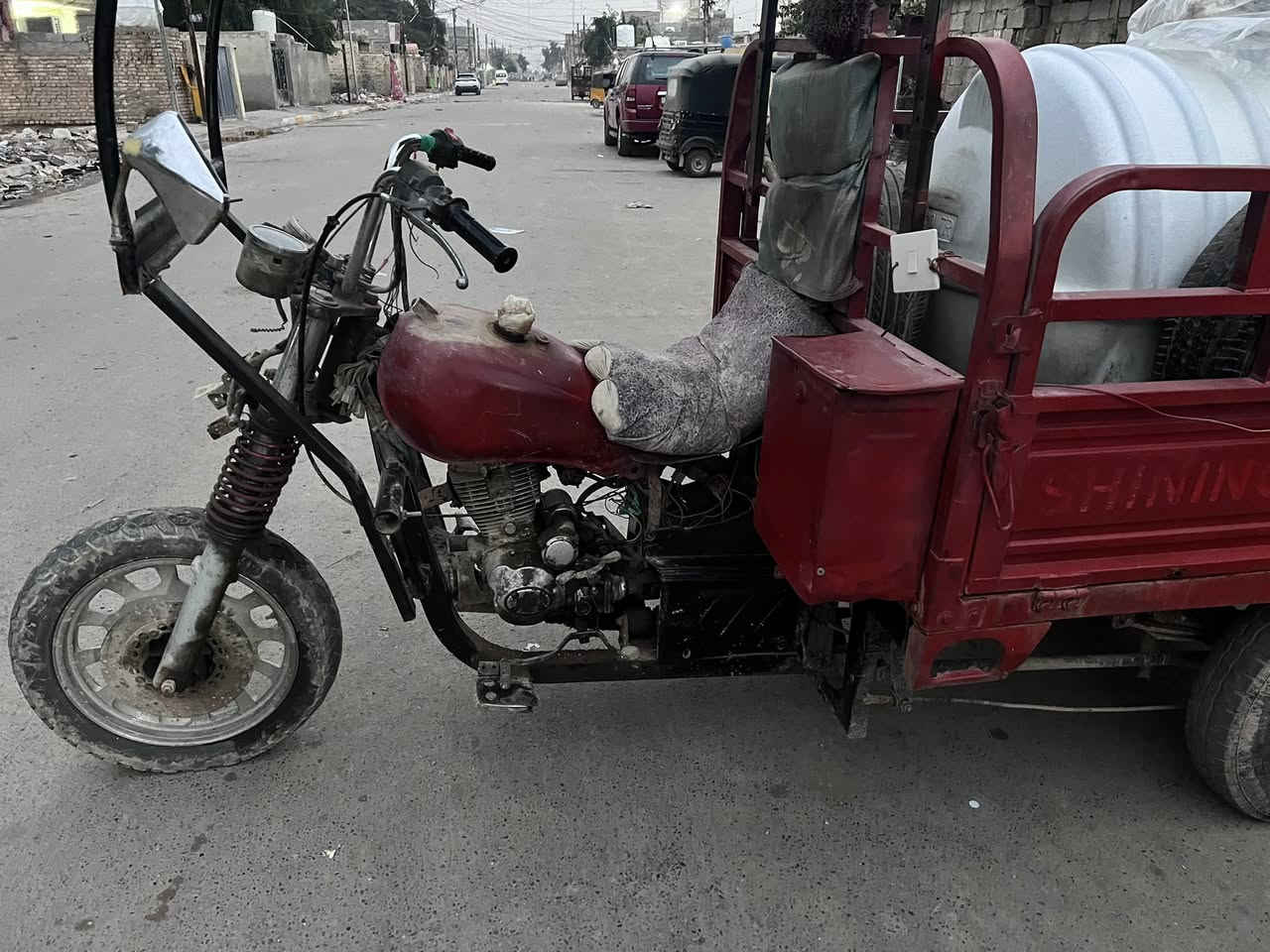 يالله سلام عليكم للبيع ستوته جمره موديل16ستوته شغاله سلف هندر تايرت نضيفه اوراق كامله السعر600وبيه مجال هـ***********العنوان بغداد الحسينية مال الراشديه
