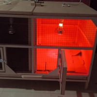 السلام عەلیک ئەم قەفەسە بۆ فروشتن دارەکەی داری فرنکراوە   تەلەکانی  با...