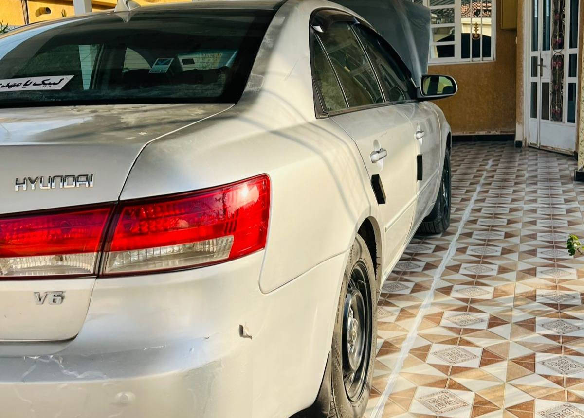 سوناتا  موديل 2007 مكنة 6 سلندر
 سياره موجوده صورها كلها بيها ضربات خفيفه 
مكينه كير مكفولات شرط شرط الفحص 
سنويه 27 تحويل مباشر ثاني يوم 

🟪 السعر  :: الطلب في التعليقات ويوصلك مباشرة ✍️ 📩

شاشه وفتحه سقف شغاله ميه بلميه
حداديه 100/100 تخم تاير جواها نقصها بس مشط ستيرن 
مكانها ديالى بعقوبه قرب المرور 

رقم صاحب سيارة
***********
