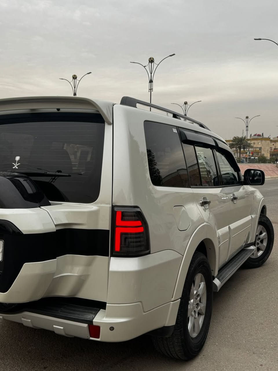 السلام عليكم
باجيرو حبتور فول مواصفات ام الدمام 2010 محدثة 2020 كفالة عامة وغراضها الأصلية مال التحديث موجودة 

ماشية 112 الف كيلو 

رقم بغداد الدولي تحويل مباشر 

السعر 155 وبيها مجال

مكان السيارة كربلاء المقدسة 

***********
