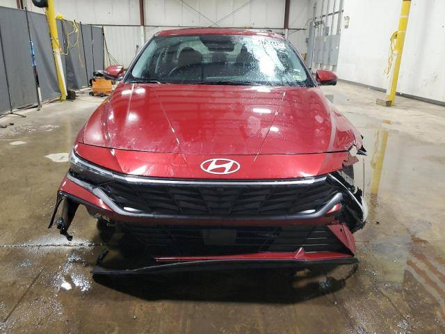 رقم الهاتف ‭ ‭ ‭***********
هونداي النترا  2024 – لمتتد الشكل الجديد
وارد أمريكي 🇺🇸 لون ماروني ♥️دخول جديد بسمي السياره. 

🚗 الضرر: كلش بسيط 
 
❌ بدون دواخل
❌ بدون إيرباك (جميع الايرباكات سليمه)
❌ بدون تبديل ليبل ☝️ واحد كل السياره
✔️ بجم بلادي على وضع الشركة👍
✔️ فقط هذا الحادث باقي السياره كفاله

🔍 البيع على الفحص بأي مكان يعجبك
📄 رقم ديالى 
📆 هزة جديدة سنوية لحد 2031
📝 وكالة أو تحويل موجود
⸻
🔥 المواصفات:
              • بصمة تشغيل + تشغيل عن بعد⚡️
             • جنطه ذكية تفتح عن الاقتراب 🚶🏻‍♂️

 • محرك 2000 DOHC دوش
 • رادارات 360° ❗️
(أمامي / خلفي / جانبي نقطة عمياء ⚠️)
 • تحديد مسار + سياقة شبه ذاتية
 • توقف ذاتي عند الاقتراب🚫
... السياره فتحه.. كشنات جلد 
 • لايت زينون 3 عدسات + Led 
 • كامره خلفيه 

 •    شاشة لمس متصله مع عداد دجتال 
        إلكتروني متغير
             تدعم نظام Android Auto +Car play 
     اناره داخليه محيطيه متعددة الالوان🌈
 • 
 • تحكم ستيرن +كروز مثبت سرعه

 • 3 وضعيات قيادة (Smart / Sport / Normal)
 
‏ • Auto Hold + إطفاء ذاتي
 • منافذ USB / AUX / 12V
‏ • ABS + مانع انزلاق
 • 
 • حساس إطارات
 
⸻
✅ السيارة نظيفة وجاهزة وما بيها أي نقص
ولا مصرف للبيع. رايدها ١٧٠
