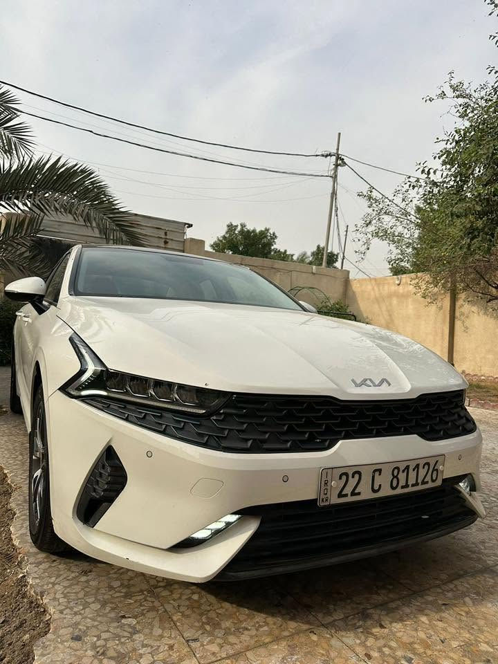 سياره k5 خليجي 2023 فول مواصفات
موديل 2023 بانوراما

السياره ماشيه13 الف
محرك 2000
مواصفات:
بانوراما
تشغيل عن بعد
نظام ترحيب
هاند بريك بصمة
تدفئة كشنات
4 انظمة قيادة
كرسي سائق كهرباء
كشنات جلد اوف وايت بلد
بك لايتLED
حساس امامي وخلفي
تبريد لمس
انارة داخلية لمس
شاشة ابل كار بلي
كامرة دوارة
صندوق ذكي

مكان السيارة: البصره ، ابي الخصيب مهيجران 
0770 282 8366
