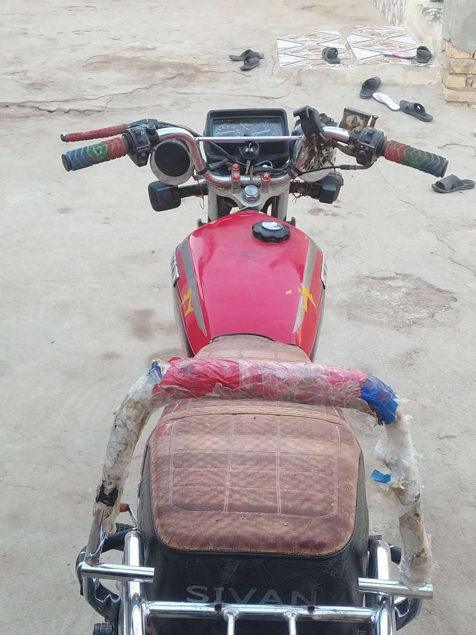 السلام عليكم
دراجه سيفان موديل 2020
دراجه ماخذه شد
***********
