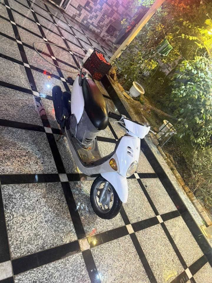 السلام فله البيع دراجه خير من الله دراجه كله بلاد تعال شوف روح فحص مو شراي لاء يتعبني شراي واتساب موجود ***********
