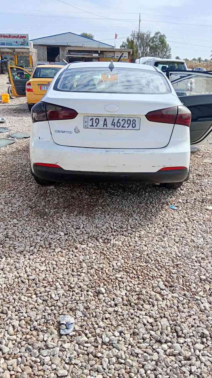 السلام عليكم. سيراتو البيع مديل 2014 رقم كربلاء سنويه جديده
سياره حلوه مال جناي.  93 وبيهه مجال مكان السياره كربلاء الحسنيه ترهم مراوس
*********** بي وتساب الشراي اني خادم
