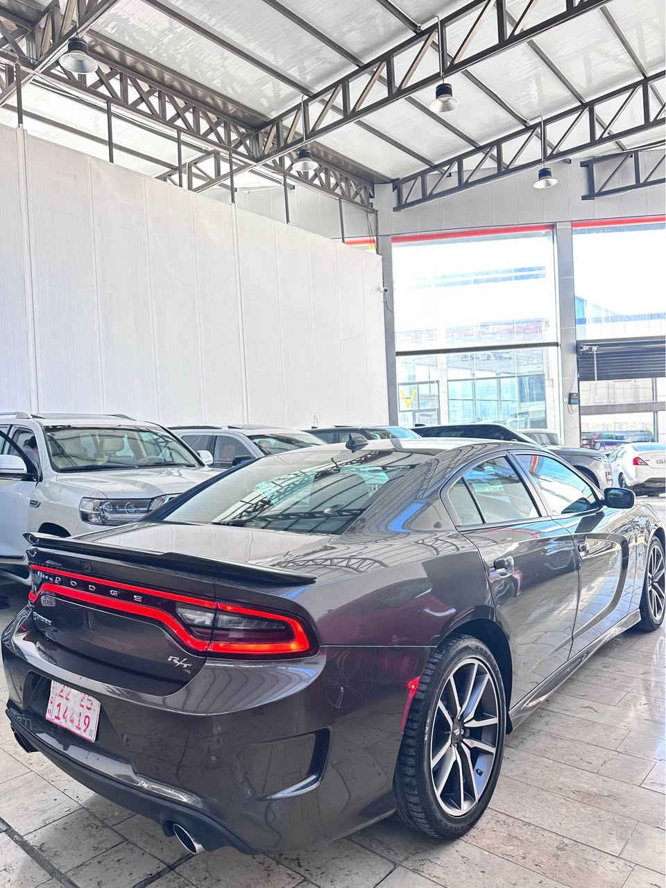 رقم السيارة : بدون رقم يترقم شمالي 
موقع السيارة : دهوك 
نوع السيارة : جارجر RT V8 
موديل السيارة : 2023
المسافة المقطوعة: 35.000 ميل 

مواصفات: RT 

ملاحظات: بدون صبغ فقط دعاميه اماميه بدون ايرباك بدون دواخل 

للأستفسار : 

السعر 26.000$ 

***********
*********** سميل, دهوك
