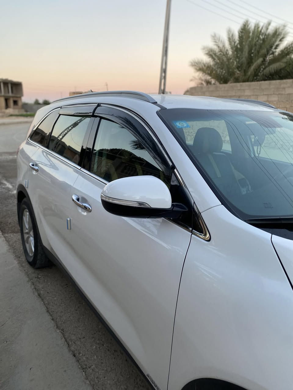 سورنتو 2019
ابيض ثلجي
 وارد امريكي 

4 سلندر،

 7راكب

 كامل مواصفات عده بانورراما داخل جلد

 بصمه 

كشن كهربائي

 شاشه 2 قطع تبريد

حساس امامي وخلفي 

كامره 

سياره كامله متكامله 

الضرر: قطعه واحده البنيد

للاستفسار: ***********
