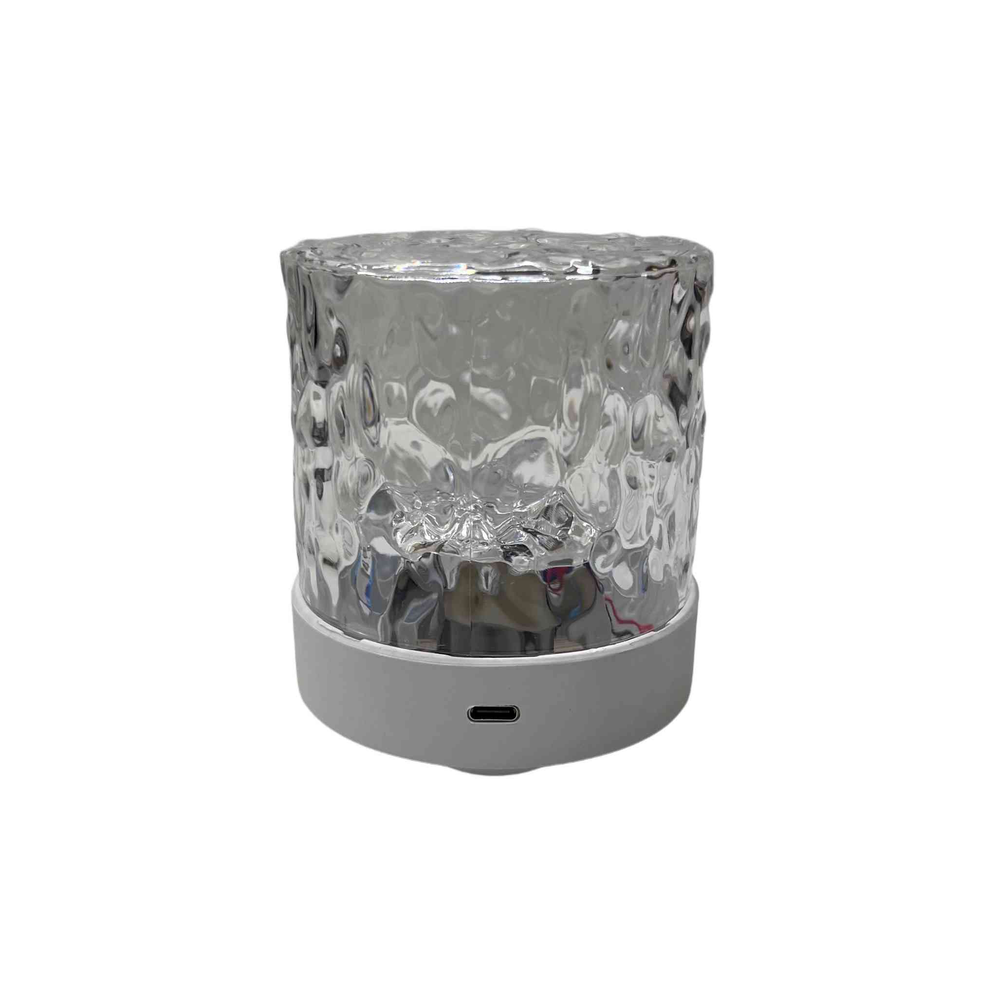 متوفر لدا مكتب رحله 
مصباح تموج الماء 

🌊💡 أضف جو سحري لغرفتك!

مصباح “تموج الماء” بنظام USB ✨
• أضواء متحركة تموجية بـ16 لون 
• تحكم باللمس + ريموت 🎛️
• سطوع قابل للتعديل 3 مستويات 💡
• تصميم كريستالي أنيق يناسب كل مكان 🏠

استرخِ وتمتع بأجواء هادئة وجميلة! 🛋️

باسعار مناسبه للاستفسار ***********
