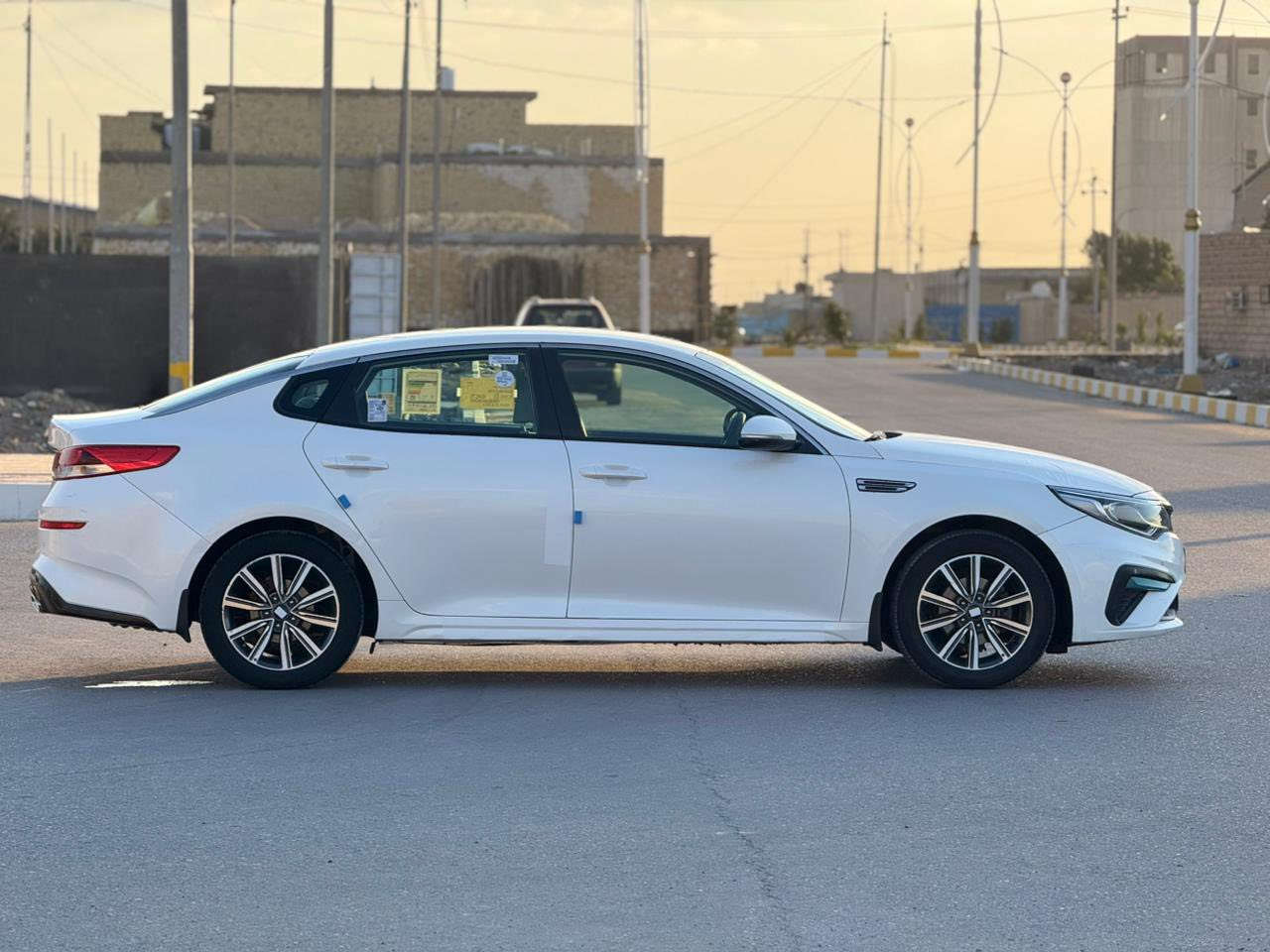 سياره كيا اوبتيما للبيع موديل 2019رقم بصره  تحويل مباشر حره
محرك 2400 دوش

تبريد قطعتين 

تخم تاير جديد

مري شفط 

اشاره ترحيب

حساسات أماميه وخلفيه

كشنات مخمل 

كامره.شاشه جبيره 

مكفوله كفاله عامه عامه

مكان السياره الناصريه المركز

اي استفسار ***********

السعر 190وبيها مجال
