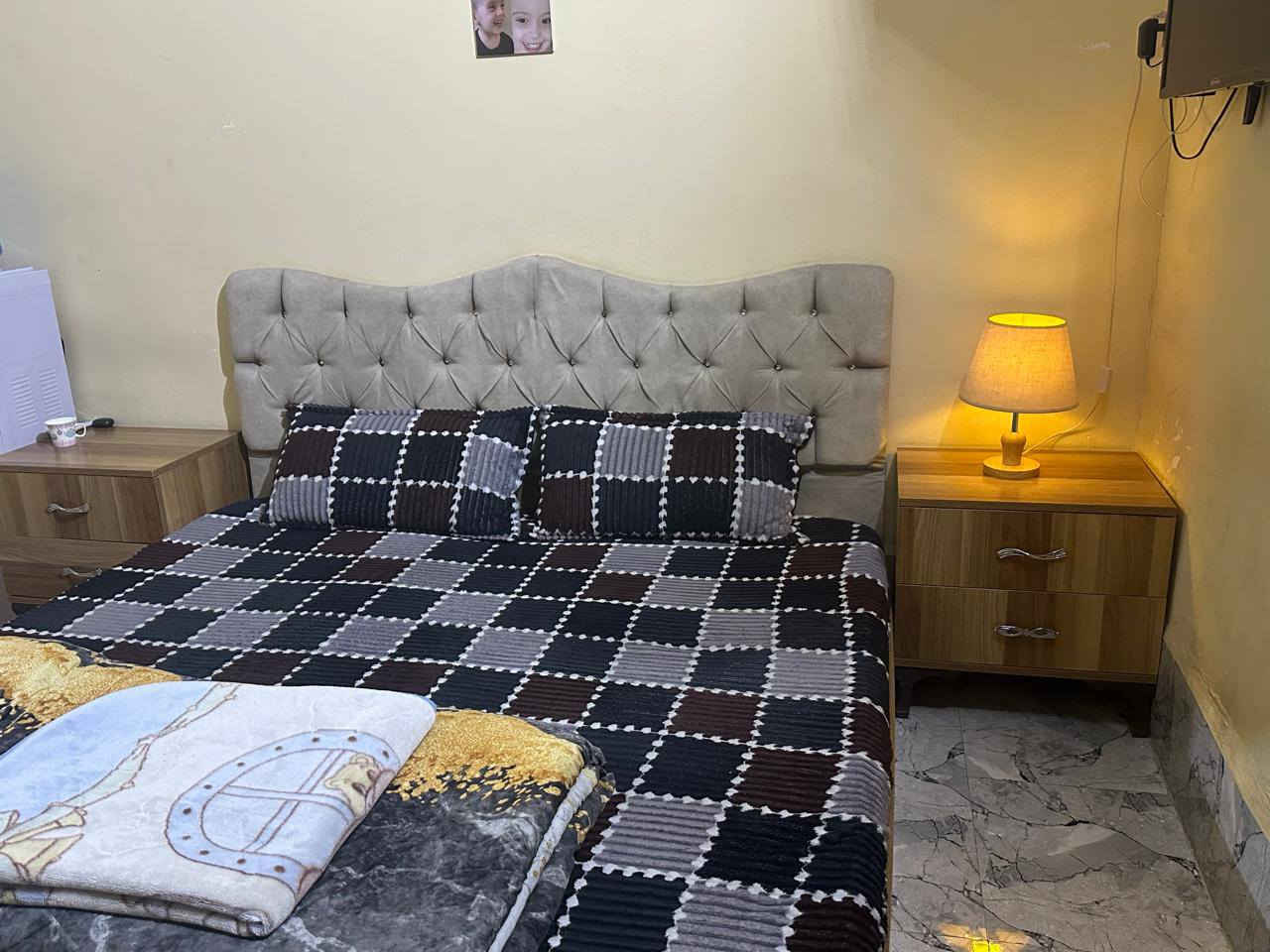 غرفه نظيفه مابيه  ضرر
السعر// 300
مكان كربلاء الحر


**إذا كنت صاحب هذا الإعلان وتريد حذفه لأي سبب، رجاءا أرسل رسالة إلى الدعم الفني**