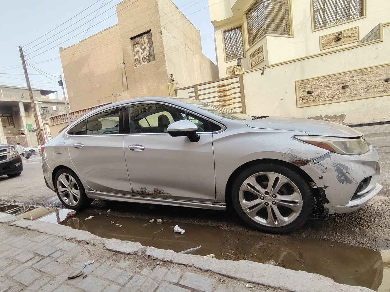 السلام علیكم شفروليه كروز 
2018 LT بريمير لون سلفر فول مواصفات عدا الفتحه بصمه 
شاشه ابل کار بلي اندرويد 
اوتو کامیرا مقاعد جلد مقاعد كهرباء تدفئه ستیرن و وتدفئه مقاعد
محرك 1.4 توربو السياره حادثها بامريكا جاملغ وبنيد مبدلات و بيها ایرباک ستيرن طاگ بس و بالعراق 
جاملغ و بارد بباب الصدر مصلحات بدون صبغ
هزه وسنويه جدد لشهر12
نقوصات السياره 
جاملغ مبدل يحتاج صبغ 
جانلغ مصلح يحتاج صبغ 
بارد بباب الصدر مصلح يحتاج صبغ 
المكان بصره نواب الضباط 
السعر 77 ورقه وبيها مجال بسيط 
رقمي اتصال او واتساب ***********
