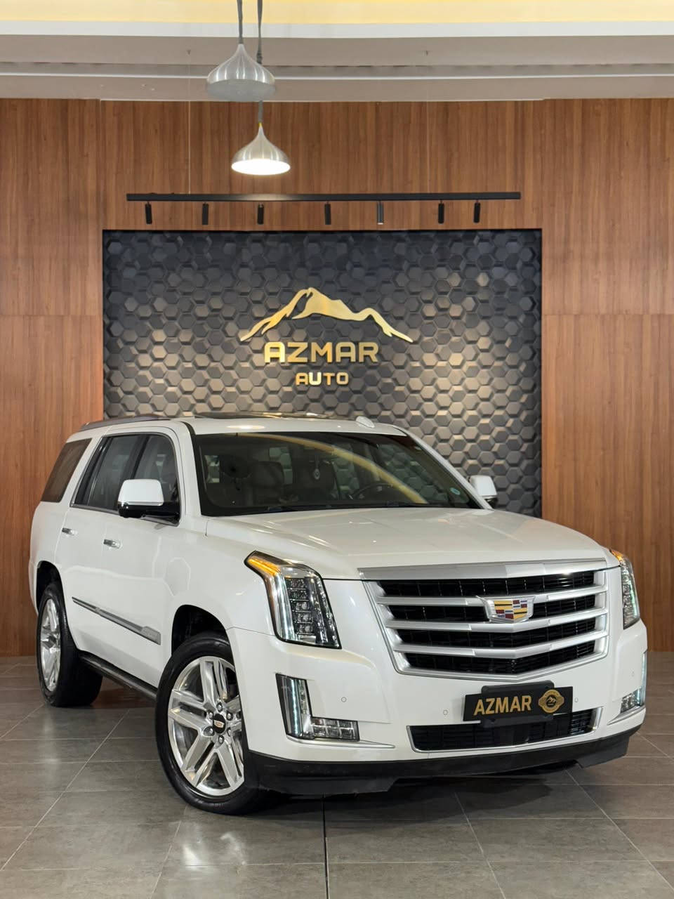 السلام عليكم
كاديلاك اسكاليد 
موديل:- ٢٠١٦ 
السعر :-33,700$
اخوان السياره جديده جدا ومابيها نقص 
وكلشي بيها بشرط 
وارد  خليجي شركة المنصور 
فول مواصفات رادار وخمس كامرات وكشنات تدفئة وتبريد وكهرباء وخزن وكشن هزاز ومراية داخلية كامرا hd وبعد هواي مواصفات ماتنذكر  
ملاحظة:-  سنوية وهزة جديدة ثاني يوم تحويل 

العنوان :- السليمانية المعارض الجديدة شركة( ازمر اوتو )
أخوكم :- أيڤان جلال 
للاستفسار :- ***********
وتس اب :- ***********
