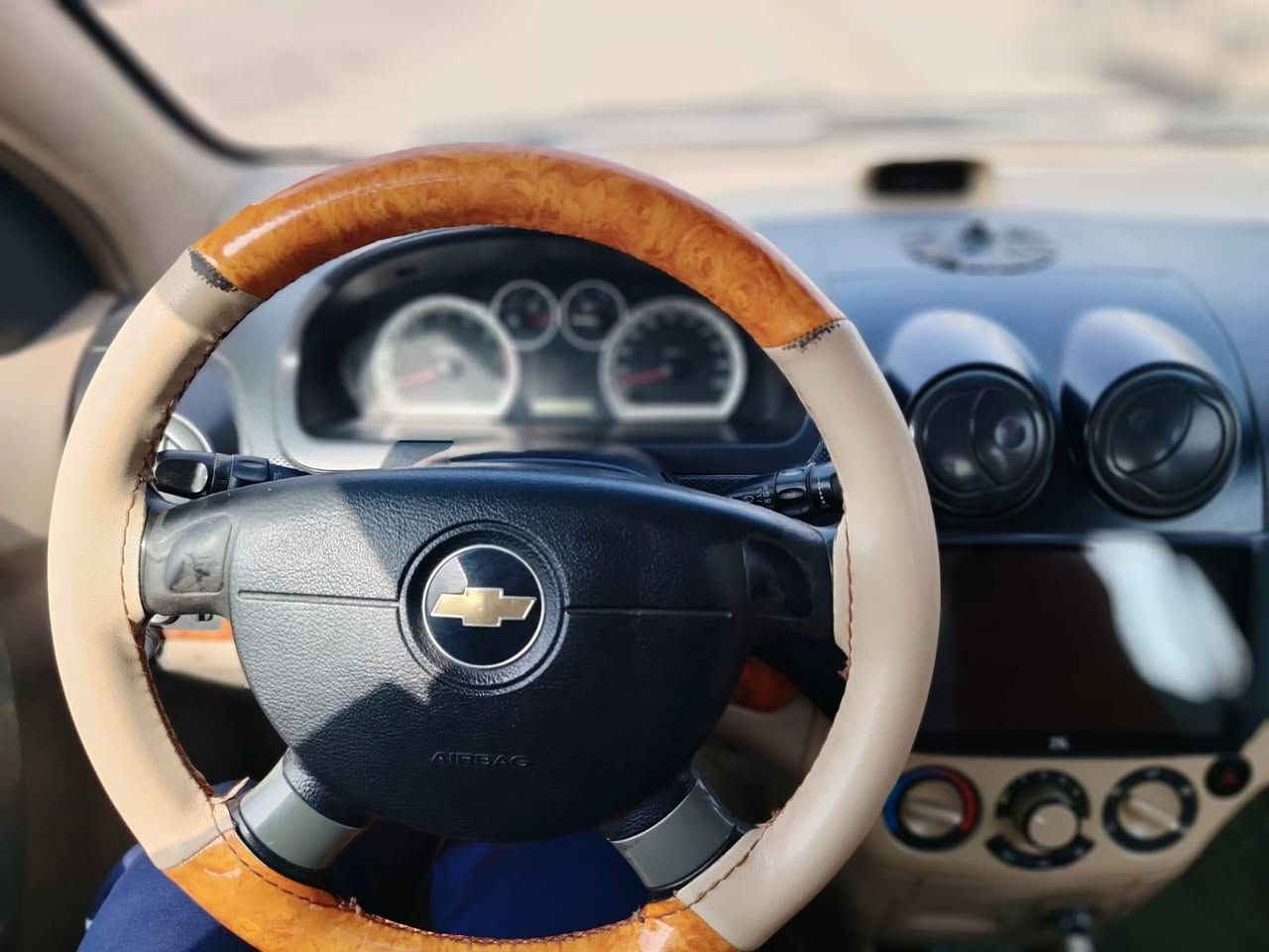 افيو موديل ٢٠٠٩
رقم انكليزي.نجف بأسمي مداور مباشر ثاني يوم
للاستفسار أكثر الاتصال ع الرقم ***********
