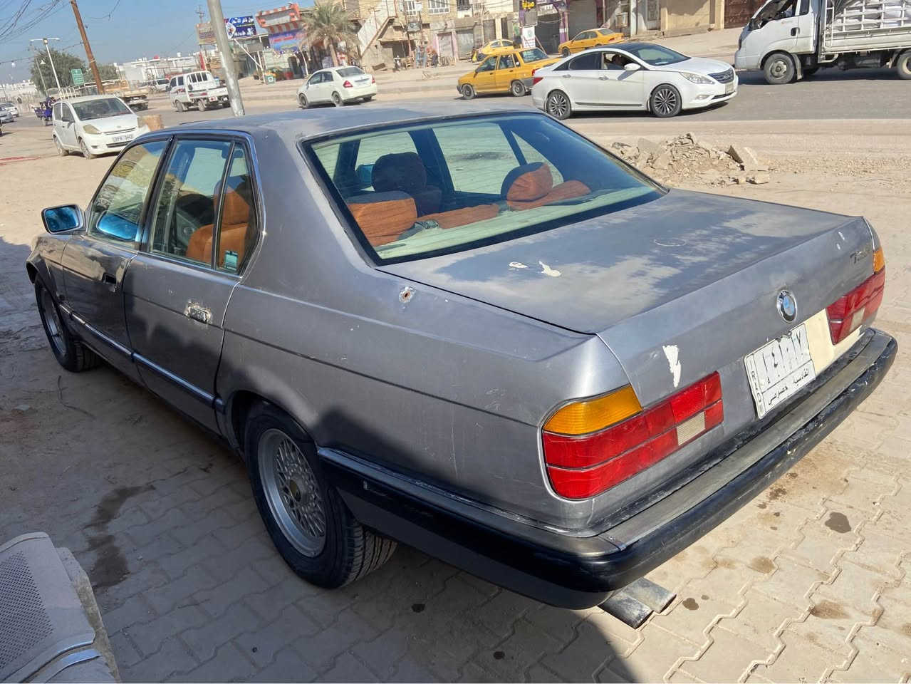 BMW سياره نضيفه مصبوغه عام جماليه

تخم تاير. جديد 

تبريد شغال

محرك بلاد 35

فتحه قماره  

حلوه سياره مال جناي 

رقم قادسيه مداور 

سعر 43 بيه مجال

المكان نجف كوفه 

رقم *********** واتساب اتصل 

متواجد النجف, العراق
