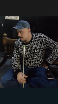 سائق تكتك • جاهز • حرية