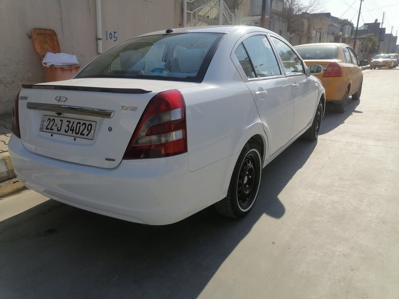 سلام عليكم شيري A5 رقم أربيل الألماني سنويه هزه كله جديد بطاقه بانزين بيها 4 تأيرات بل باكيت لا ظربه ولا تبديل بيها بس كارت مكان صغير أو بيها شخط مكحل سياره مال بيت حيل جديده تبريد شغال تدفئه كله شغال نقص ما بيها ابدا السعر 65 الشراي يتصل ***********
