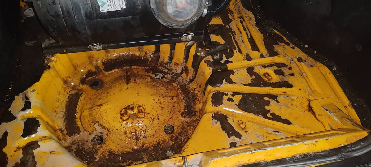 سايبه مديل 18غاز بانزين بسمي واسط نكليزي محرك وكير وتبريد خير من الله شواصي بلاديات سعرها 39وبيه مجال حك جيه مستعجل ع بيعتها  مكاني كوت  شراي اتصل وتدلل ***********
