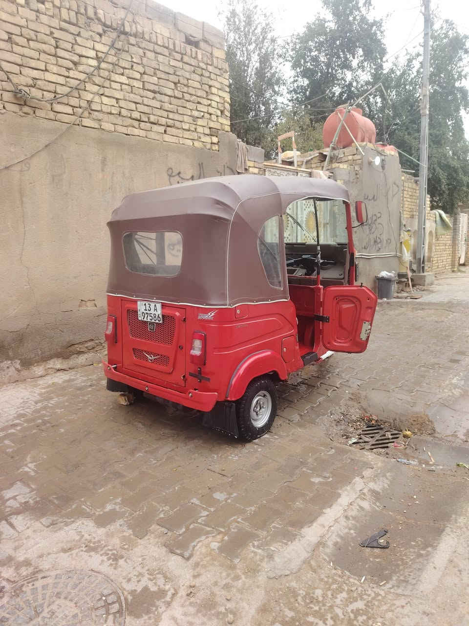 مكلف بل نشر تكتك البيع موديل 21 شهر 8 طالعه 22 تكتك كفاله من كلشي سعره 9 بيه مجال قليل الا مو شراي لا يعمل رجاآآ وهاذ رقم راعيه *********** عده وتساب
