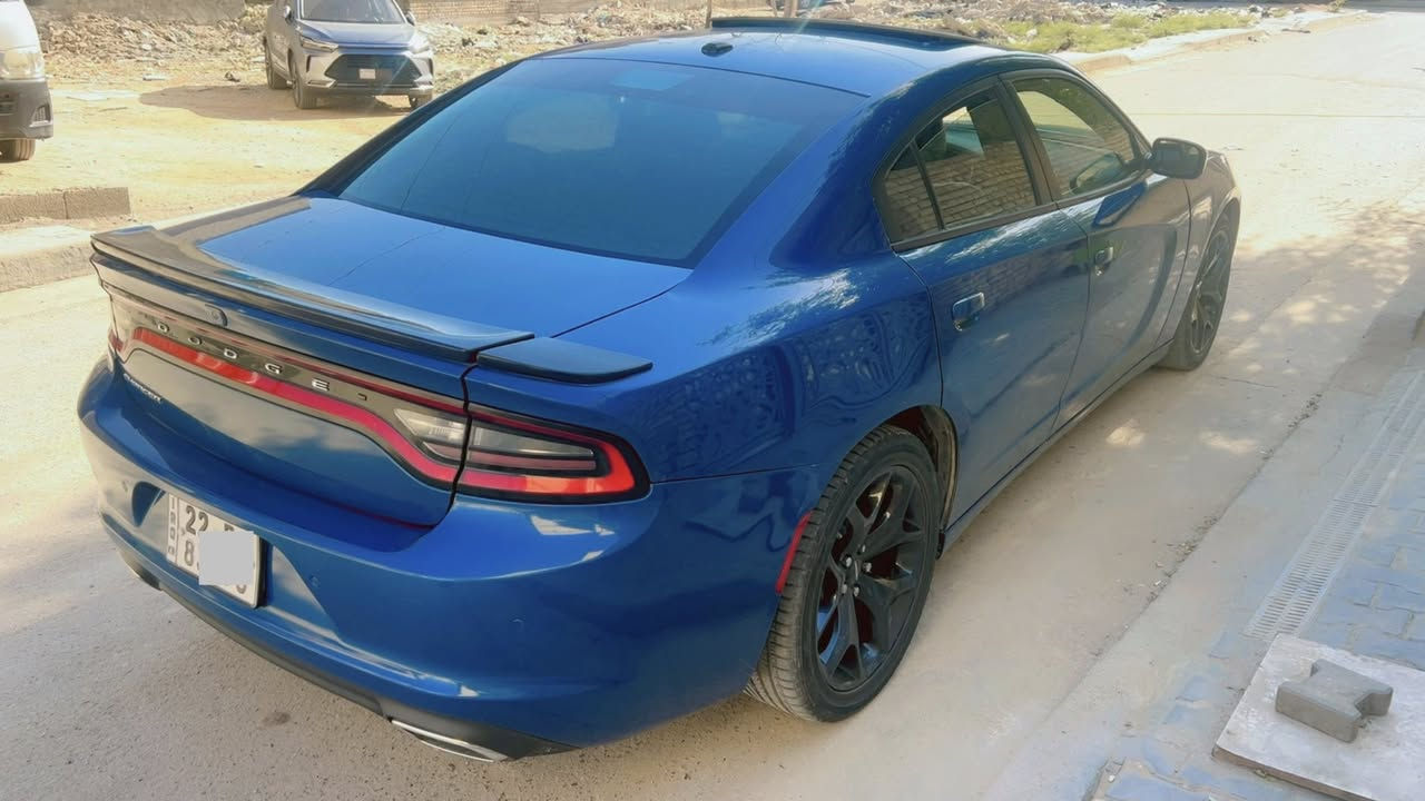 جارجر  2021  SXT  رقم اربيل
بأسمي تحويل مباشر 
وارد امريكي  
كشنات حضن + جلد + تدفئة وتبريد + خزن ميموري
كراسي كهرباء 
ماشية 95 الف ميل
فتحة سلايت
هيتر بالمري 
مري قلاب مع البك 
حساسات خلفية
تدفئة بالستيرن 
شاشة وكاميرا دوارة 
تبريد قطعتين 
كير ومحرك واكسل مكفول 
حادثها موجود بالصور وبيها صبغ جاملغ امامي عكس السائق 
سعرها  193 وبيها مجال 
مكاني بغداد الامين الثانية 
***********
بيع فقط بدون مراوس
