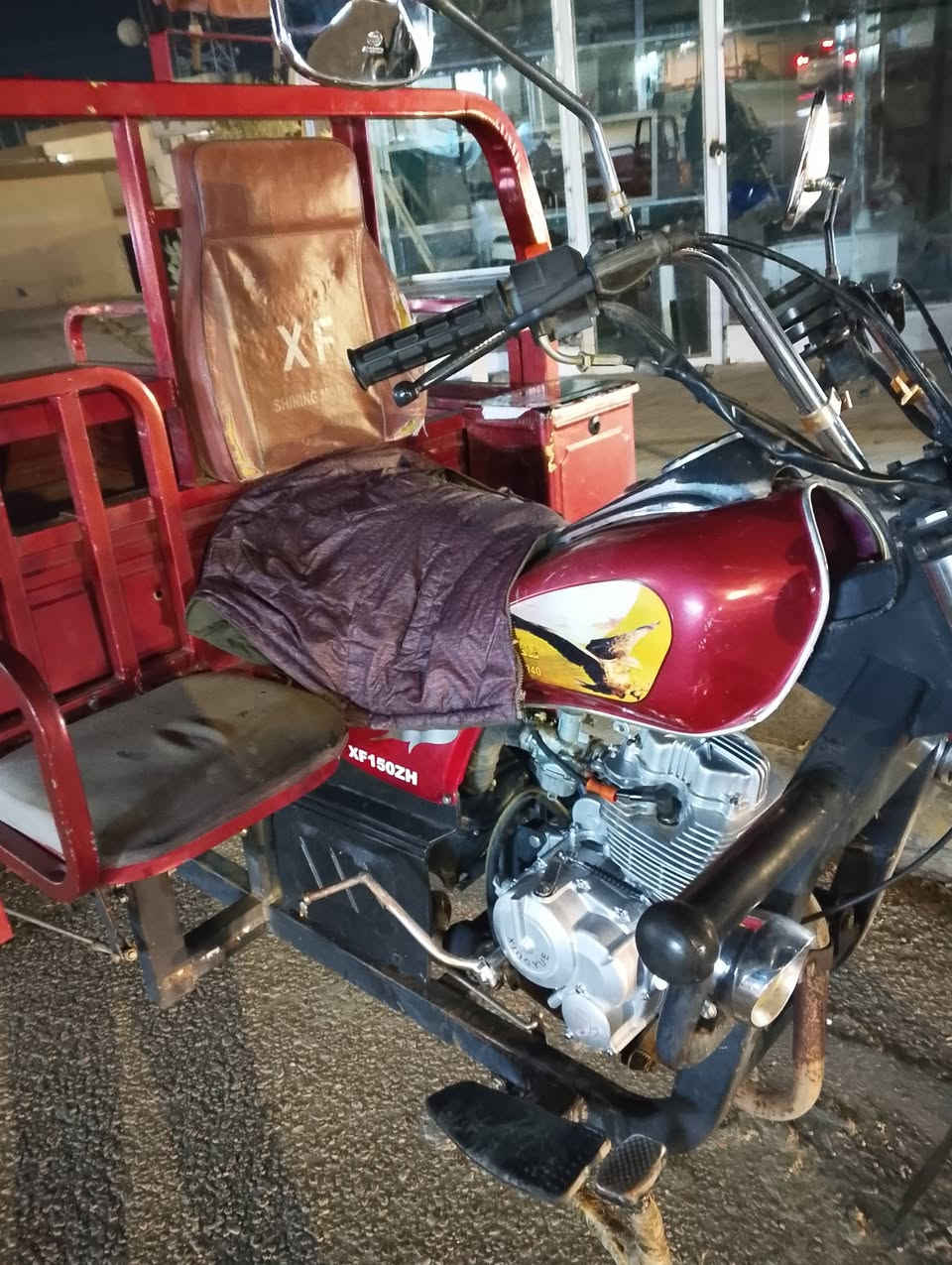 السلام عليكم ستوته لبيع فحل عالي قلاب موديل2022السعر مليون550بيه مجال***********
